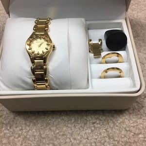 Nina Ricci ladies watch